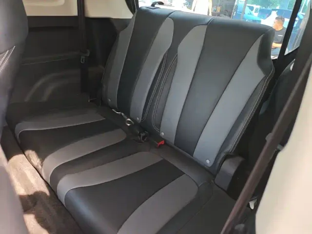 Roewe Clever — Фото автомобиля 16