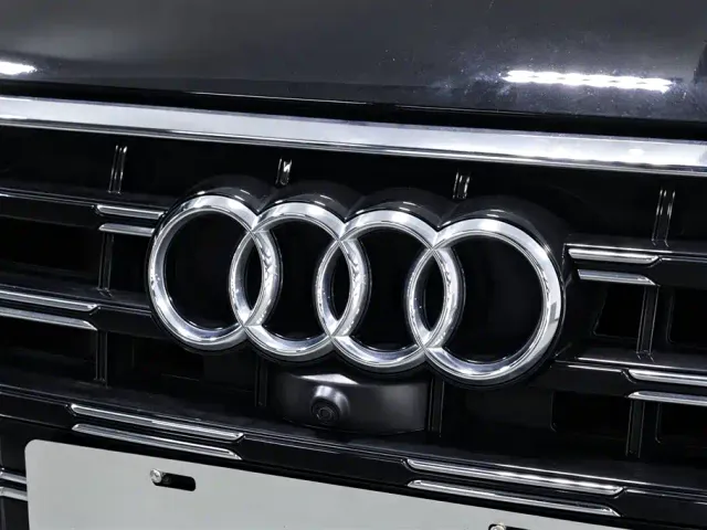 Audi A6L — Фото автомобиля 15