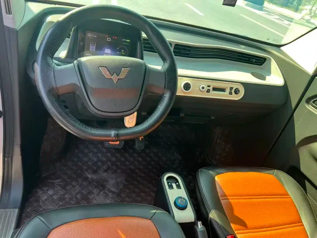 Wuling Hongguang Mini EV — Фото автомобиля 4