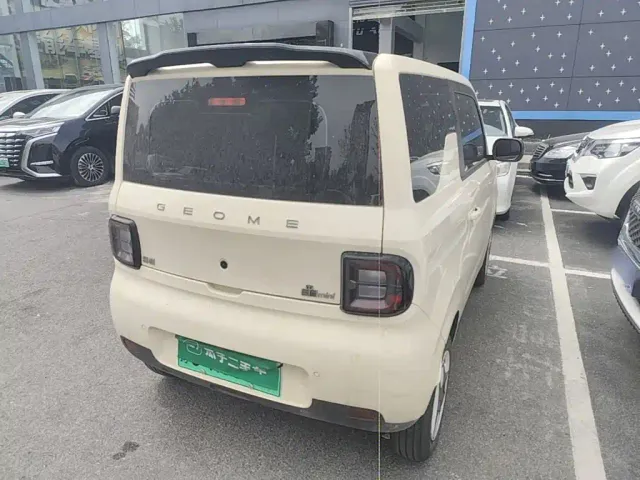 Geely Panda — Фото автомобиля 6