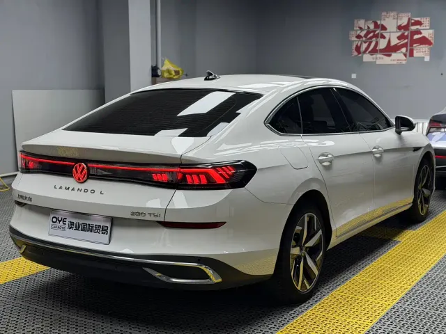 Volkswagen Lamando — Фото автомобиля 6