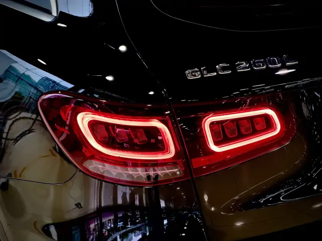 Mercedes-Benz Mercedes-Benz GLC 2021 GLC 260 L 4MATIC Sporty — Фото автомобиля 13