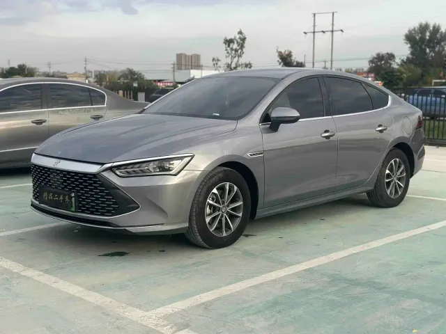 Фотография автомобиля — BYD Qin PLUS