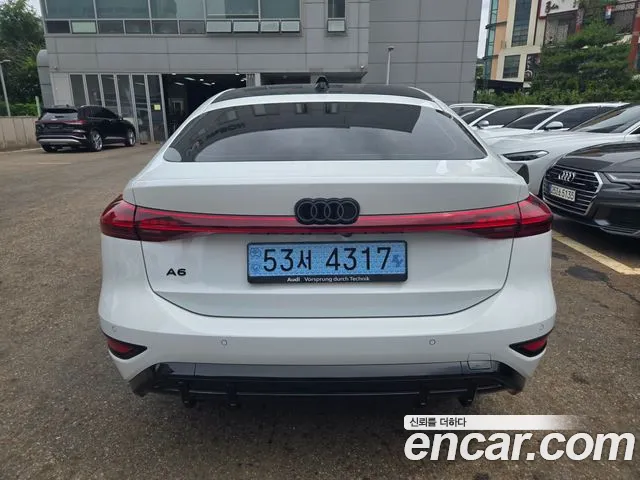Audi A6 e-Tron — Фото автомобиля 5
