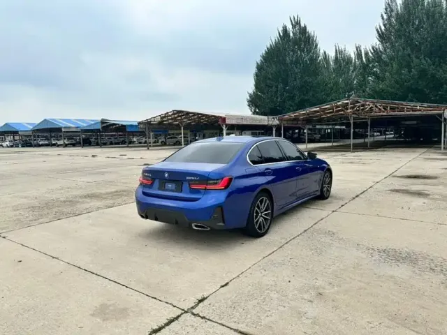 BMW 3 Series — Фото автомобиля 5