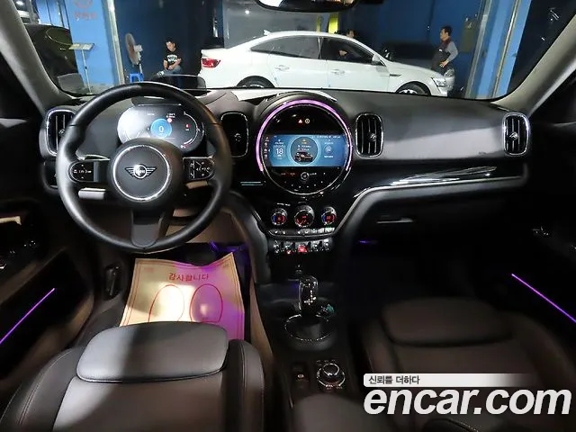 MINI Countryman — Фото автомобиля 7