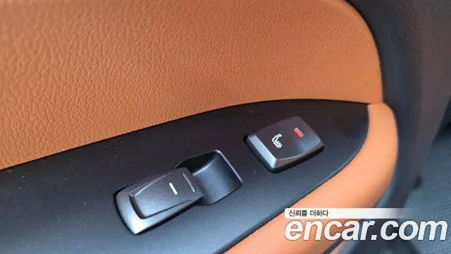 KG_Mobility_Ssangyong Rexton Новый Rexton Sport Khan Дизель 2.2 4WD — Фото автомобиля 17