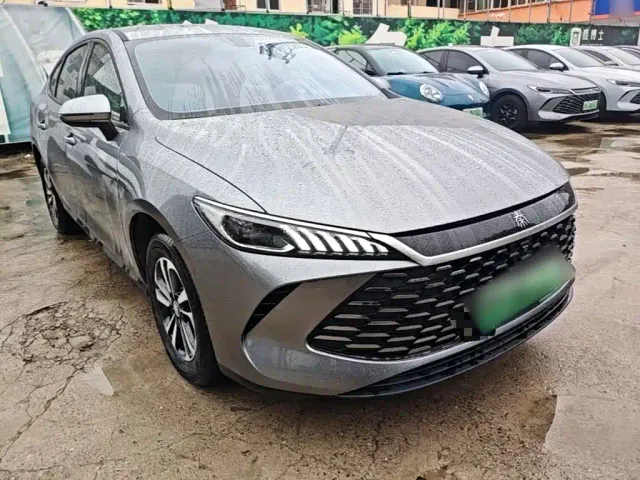 BYD Qin PLUS — Фото автомобиля 3