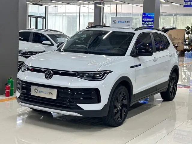 Фотография автомобиля — Volkswagen Tharu