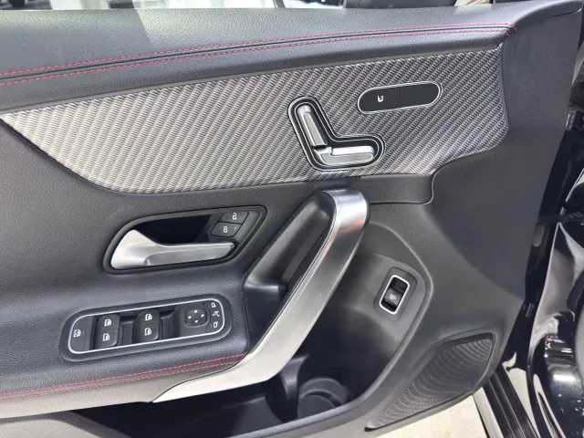 Mercedes-Benz A-Class — Фото автомобиля 18