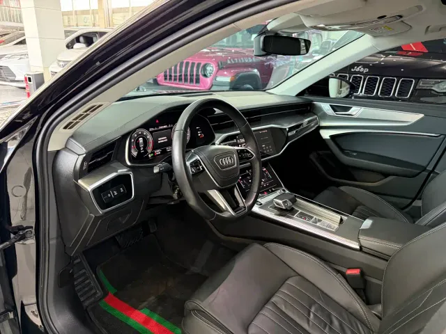 Audi A6L — Фото автомобиля 5
