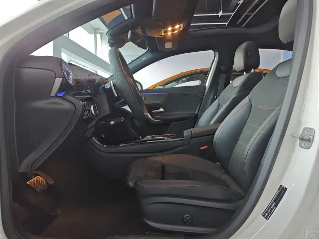 Mercedes-Benz A-Class — Фото автомобиля 8