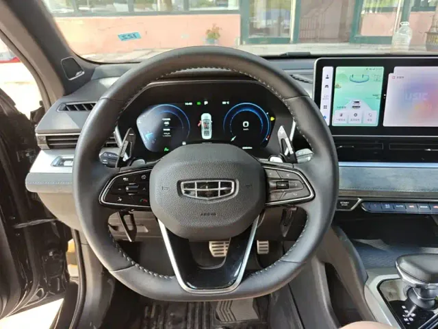 Geely Xingrui — Фото автомобиля 10