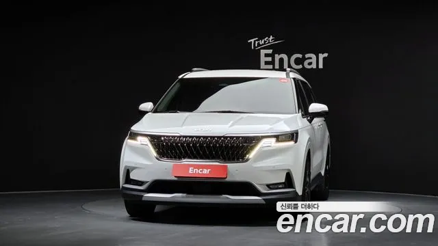 Kia Canival Carnival 4 поколение Дизель 9 мест Prestige — Фото автомобиля 3