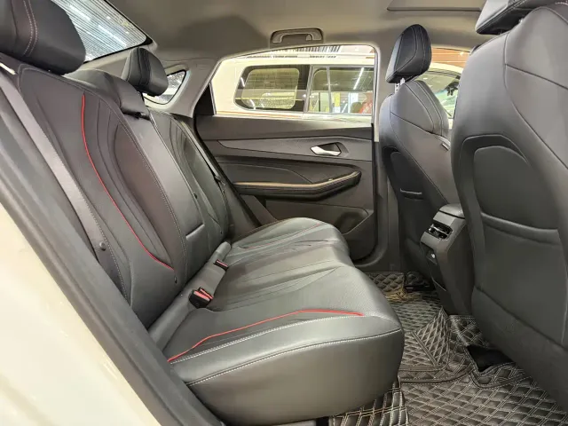 Geely Binrui — Фото автомобиля 22