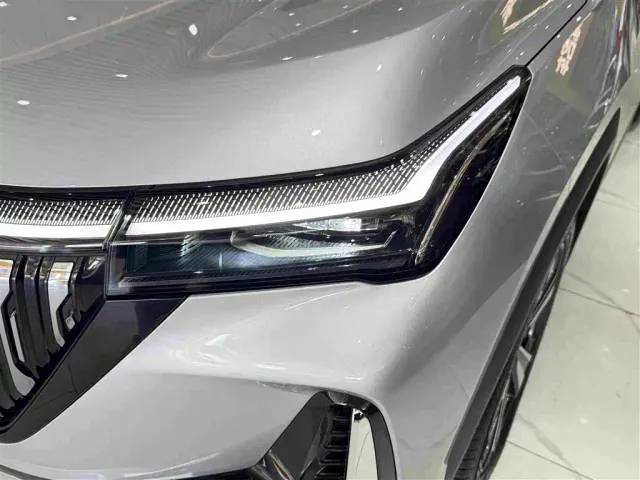Geely Boyue L — Фото автомобиля 7