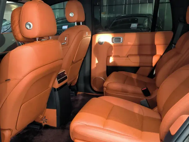 Li Auto L9 — Фото автомобиля 13