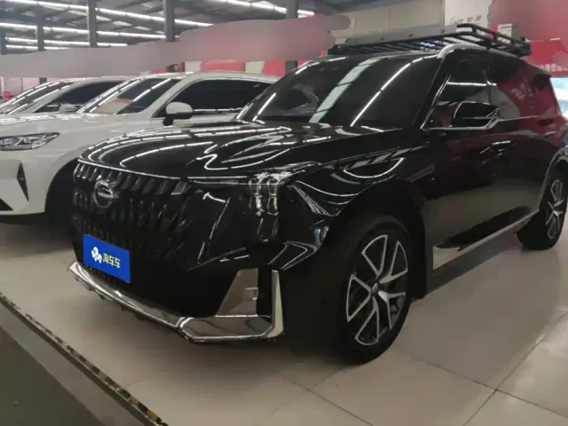 Фотография автомобиля — GAC Trumpchi GS8