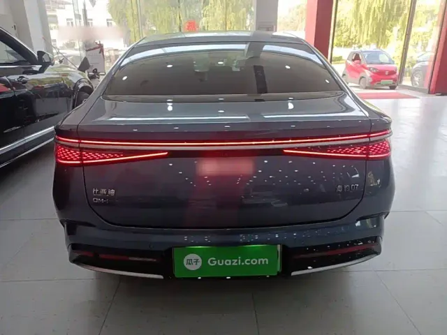 BYD Seal 07 DM-i — Фото автомобиля 5