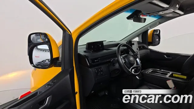 Hyundai Staria — Фото автомобиля 15