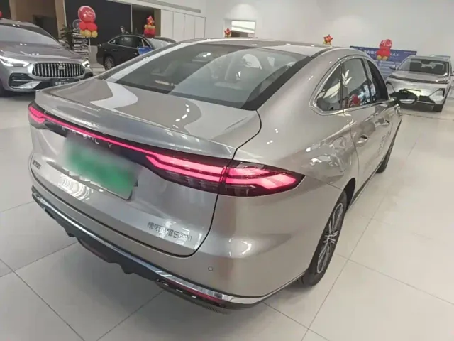 Geely Galaxy Stellar 6 — Фото автомобиля 6