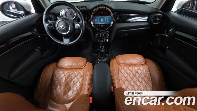 Mini Cooper Cooper 5 дверей Classic — Фото автомобиля 7