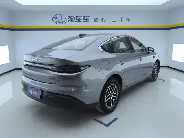 BYD Seal 05 DM-i — Фото автомобиля 3