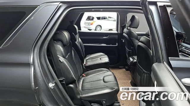 Hyundai Palisade The New Palisade Дизель 2.2 4WD — Фото автомобиля 11