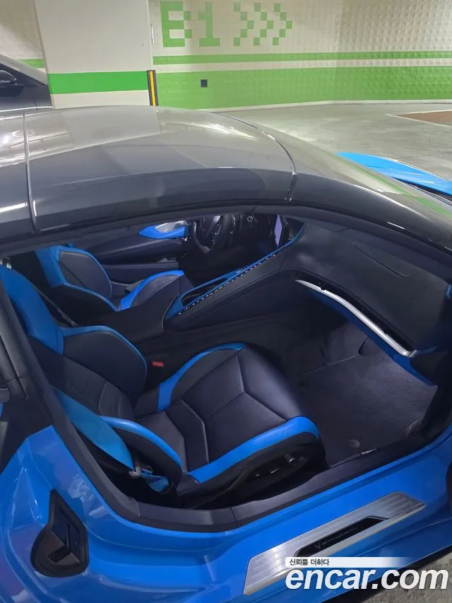 Chevrolet Corvette — Фото автомобиля 5
