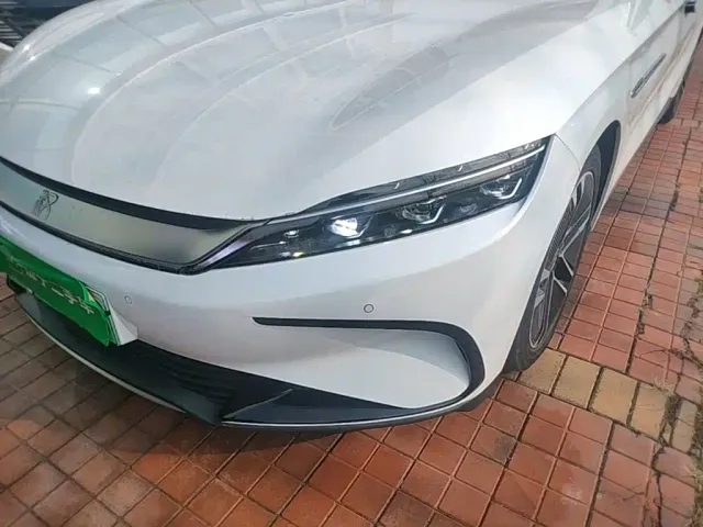 BYD Han — Фото автомобиля 23