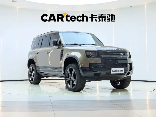 Land Rover Defender — Фото автомобиля 3