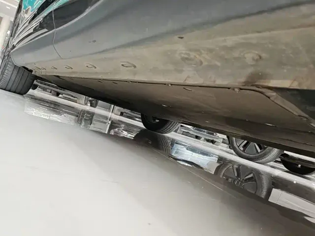 IM Motors LS6 — Фото автомобиля 21