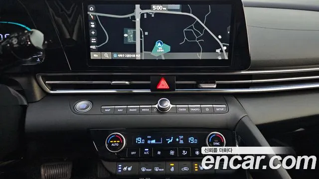 Hyundai Avante CN7 — Фото автомобиля 17