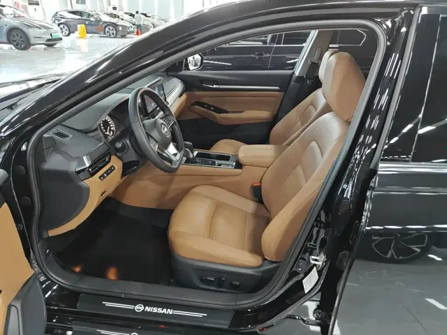 Nissan Teana — Фото автомобиля 16