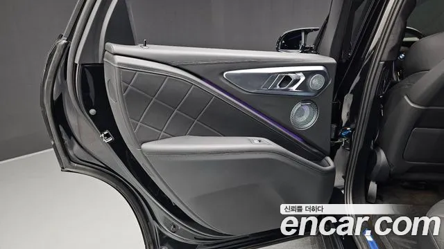 BMW XM G09 — Фото автомобиля 14