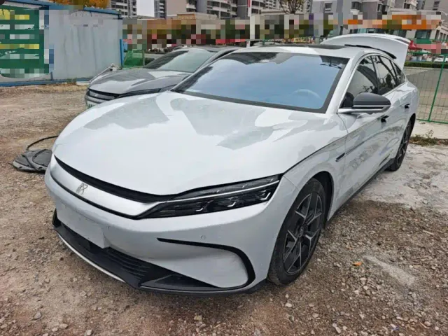 Фотография автомобиля — BYD Han