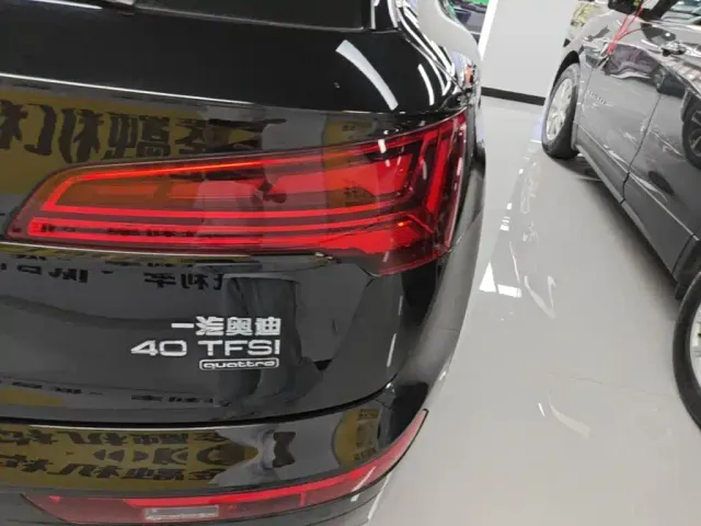 Audi Q5L — Фото автомобиля 7