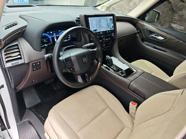 Toyota Vellfire — Фото автомобиля 6