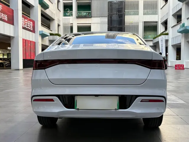 BYD Qin PLUS — Фото автомобиля 14