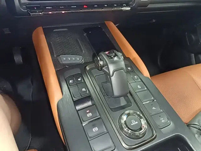 Haval H9 — Фото автомобиля 13