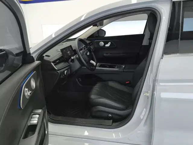 Chery Fulwin A8L — Фото автомобиля 9