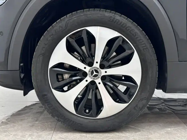 Mercedes-Benz GLB-Class — Фото автомобиля 20