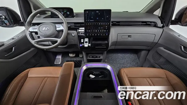 Hyundai Staria — Фото автомобиля 10