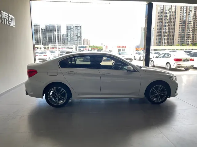 BMW 1 Series — Фото автомобиля 7