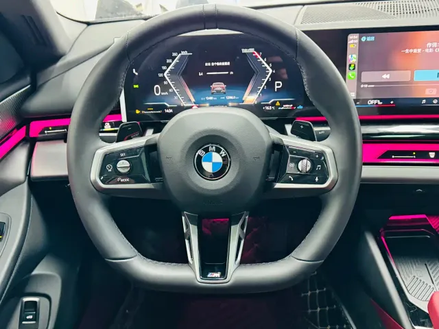 BMW 5 Series — Фото автомобиля 2