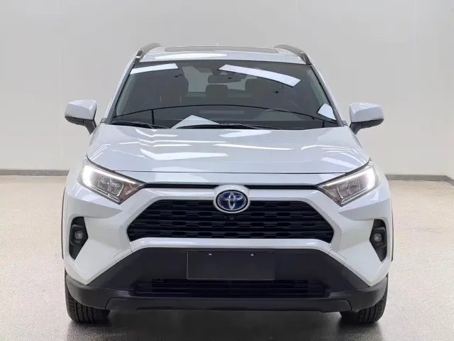Toyota RAV4 Rongfang Dual Engine E+ — Фото автомобиля 2