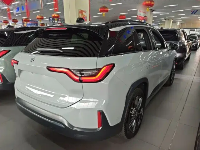 Nio ES6 — Фото автомобиля 6