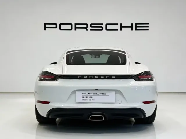 Porsche 718 — Фото автомобиля 5