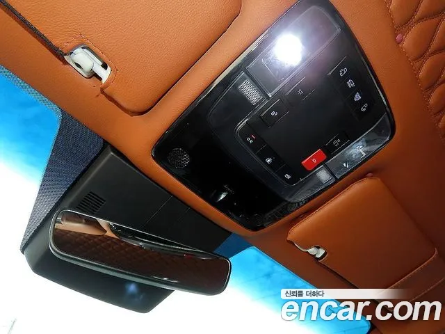 Hyundai Staria Staria L3.5 Lounge 7 мест — Фото автомобиля 16