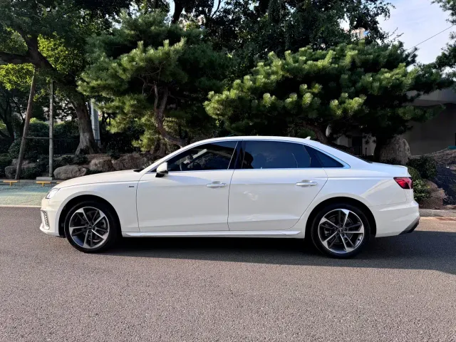 Audi Audi A4L 2023 40 TFSI Fashion Dynamic — Фото автомобиля 13